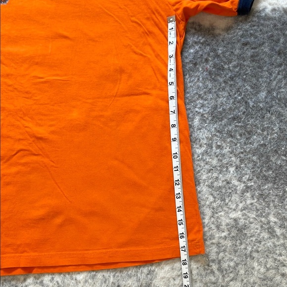 Reebok Vintage Tee - Picture 6 of 8